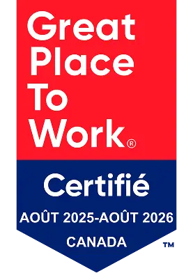 Un badge graphique rouge et bleu avec du texte blanc indiquant « Great Place To Work » et « Certifié AOÛT 2025 – AOÛT 2026 CANADA ».